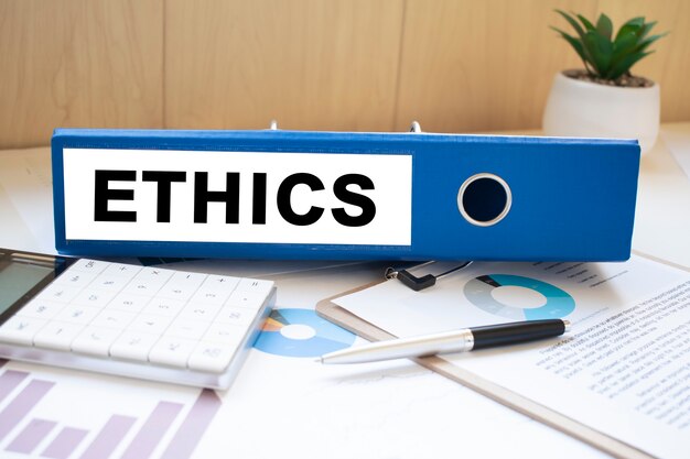 Confidentiality in Counseling: Balancing Client Trust and Legal Obligations