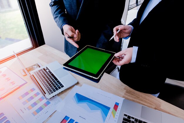 September 2024: Top Online Brokers and Trading Platforms for Your Investment Needs