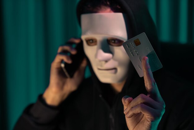 10 Red Flags to Identify and Avoid Online Scams: Protecting Yourself in the Digital Age
