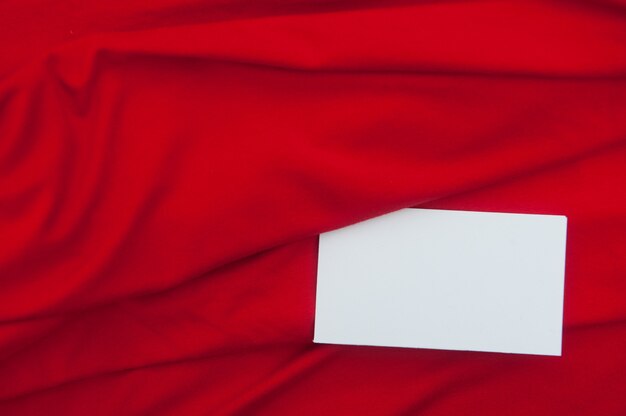10 Red Flags to Identify and Avoid Online Scams: Protecting Yourself in the Digital Age