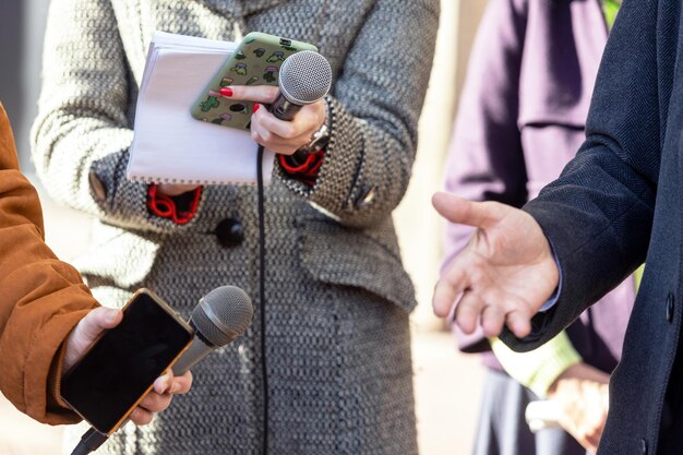 Bridging the Gap: How Student Journalists Can Fill Local News Voids in the 2024 Election Cycle