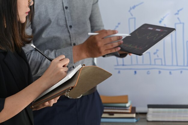 Decoding Financial Reports: A Beginner