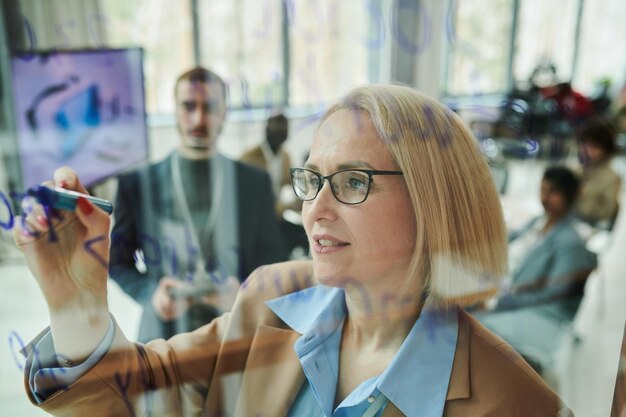 Digital Transformation: Four Strategies Successful Leaders Use to Go All-In