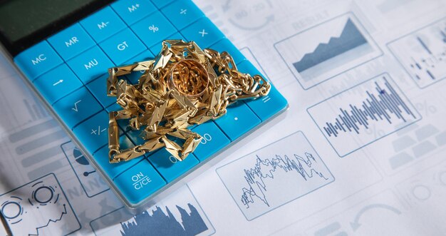 October Market Review: Navigating Volatility and Uncertainty
