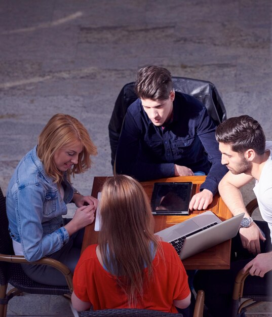 Preparing High School Students for College: Top Fall Strategies for Academic Success
