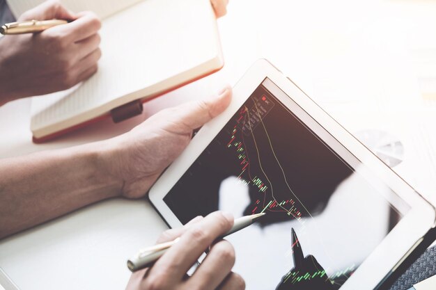 The Power of Technical Analysis: How It Outweighed Our Concerns About the Wall of Worry